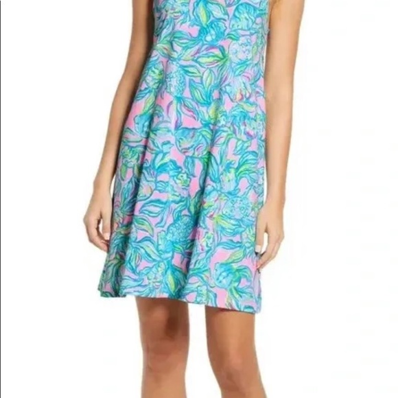 Size large Lilly shift dress worn one time - Picture 2 of 2